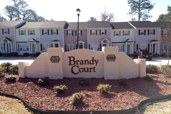 Brany Court Sign